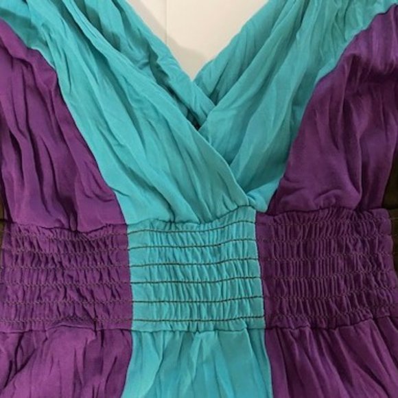 Truworths Dress colorful stretchy summer, size 10, ruched under bust. - Picture 7 of 8
